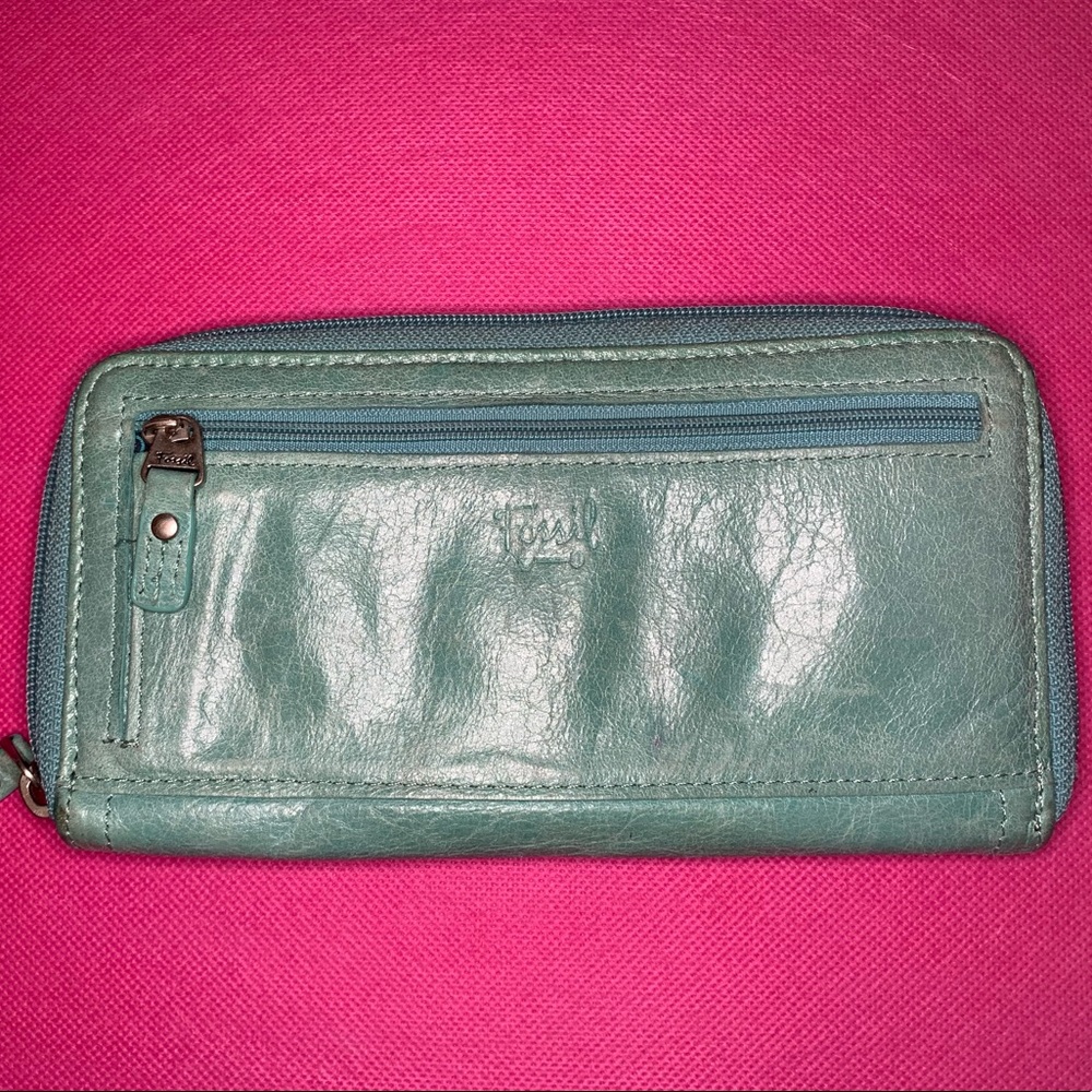 fossil wallet